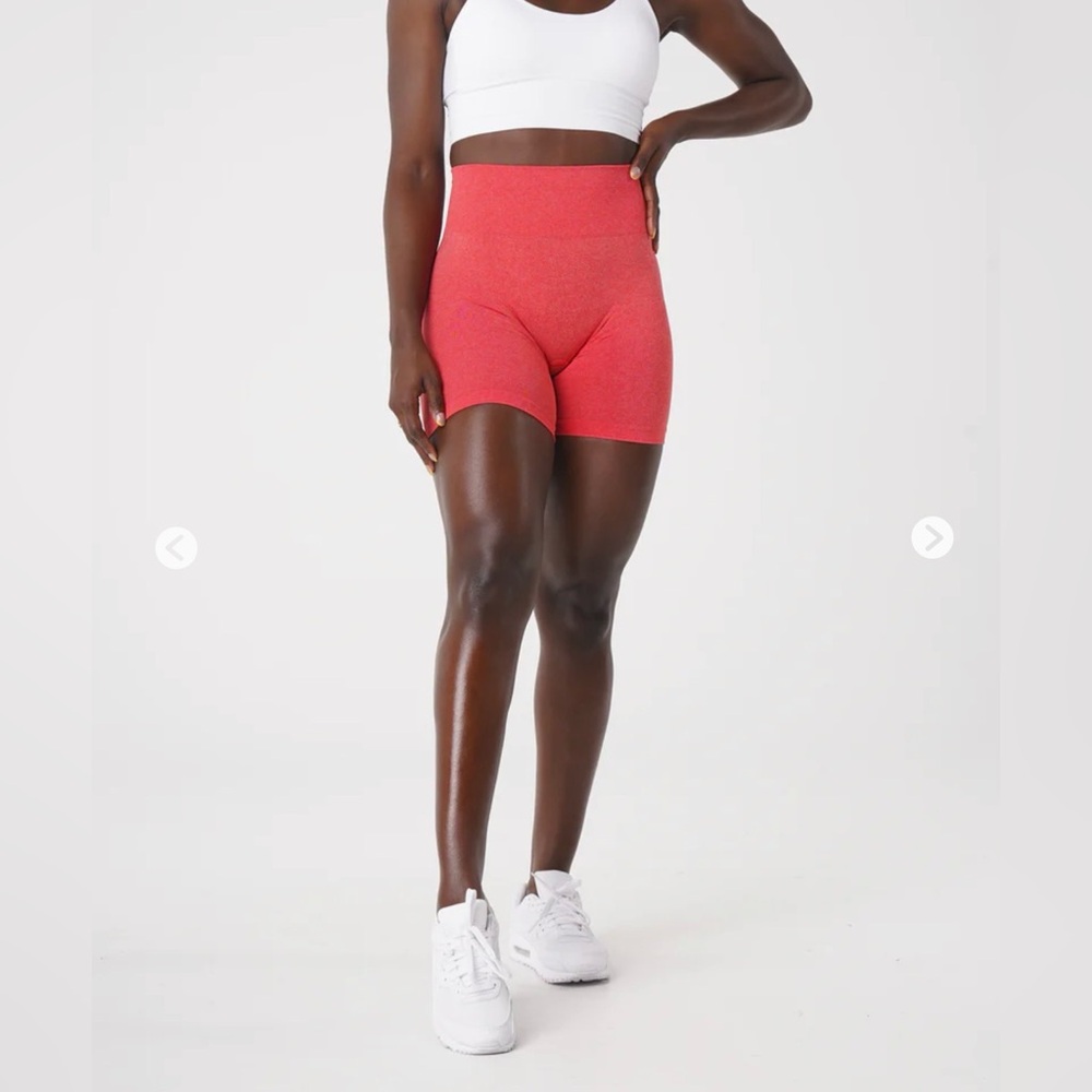 NVGTN Candy Apple Seamless Pro Shorts size M